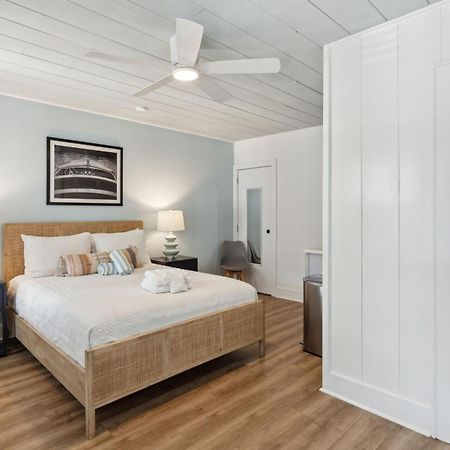 Folliday Inn - The Ariston - Room 34 Folly Beach Eksteriør bilde