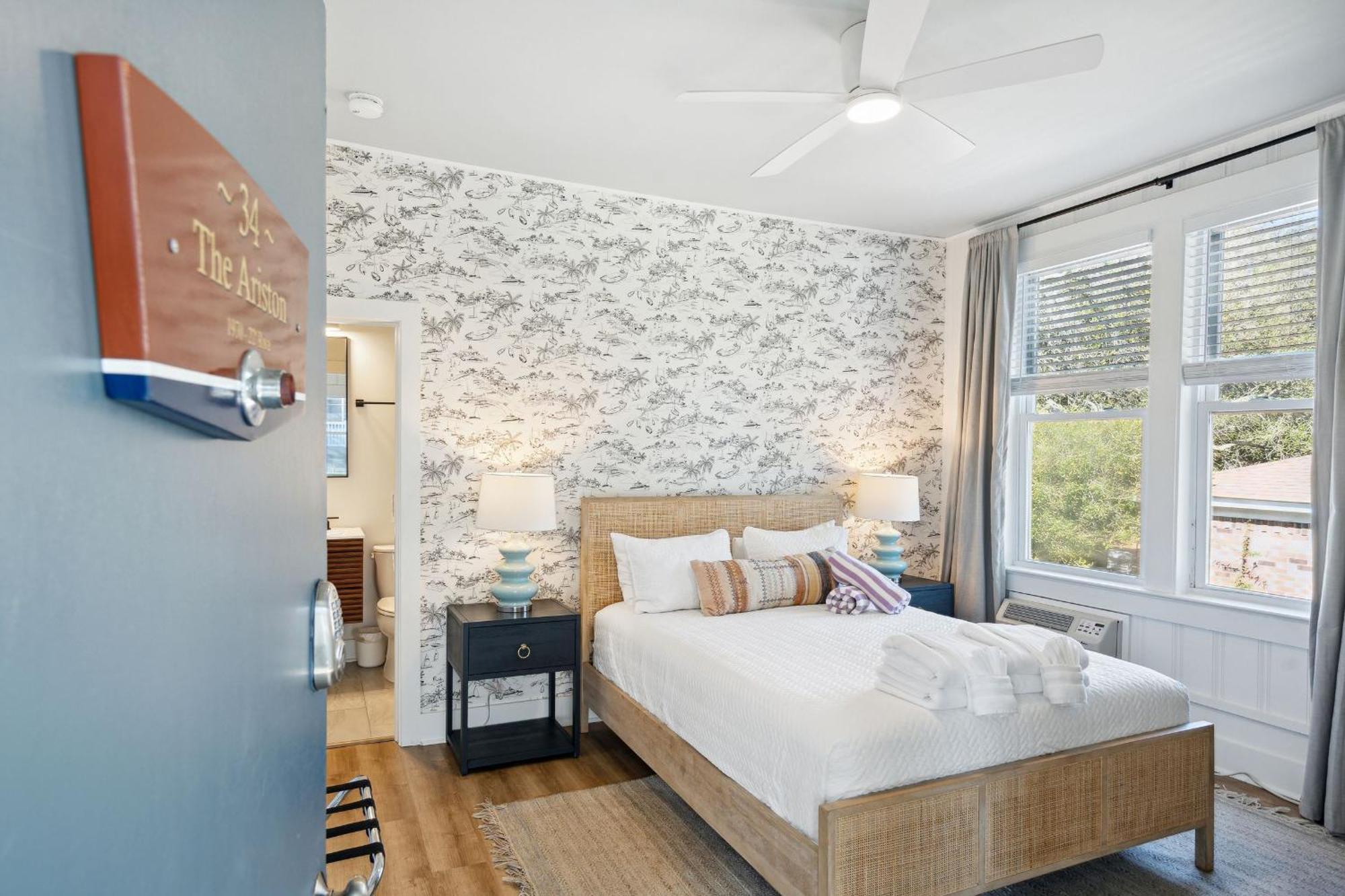 Folliday Inn - The Ariston - Room 34 Folly Beach Eksteriør bilde